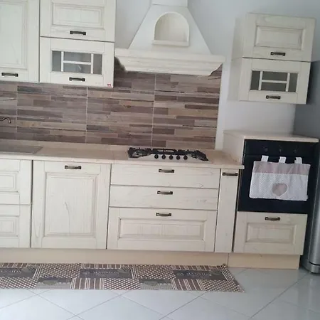 Grazioso Monolocale In Piazza Del Popolo Apartment Pula